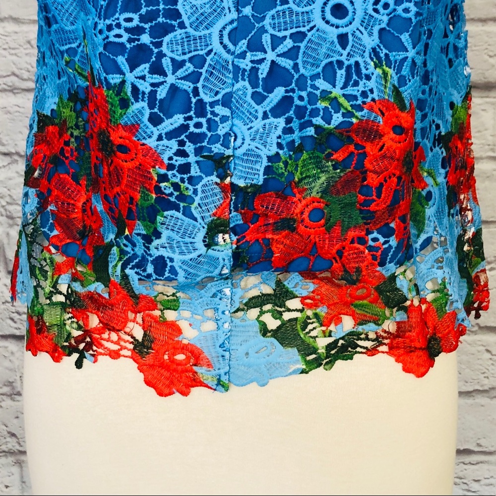 VO Jeans | Sleeveless Graphic Crochet Top - Picture 4 of 8
